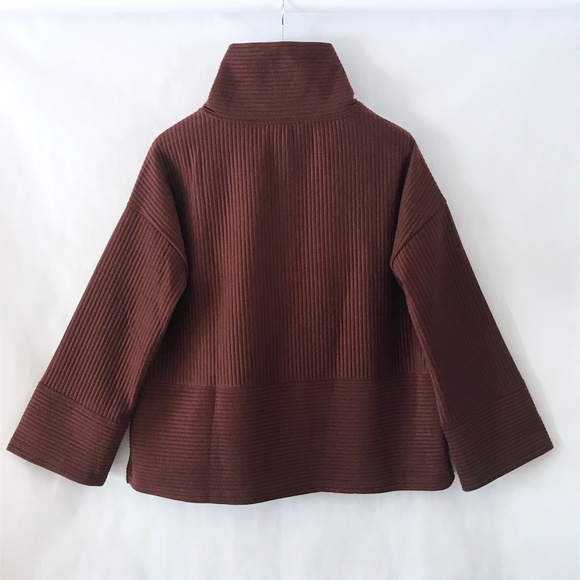Tahari Sport Cinnamon Rust High Neck Ribbed Box Cut Long Sleeve Top - Picture 4 of 11
